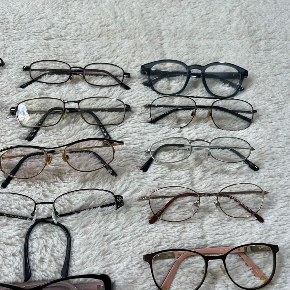 Ralph Lauren Women's Glasses - Elegant Black, Brown, and Gold Frames - Picture 3 of 5
